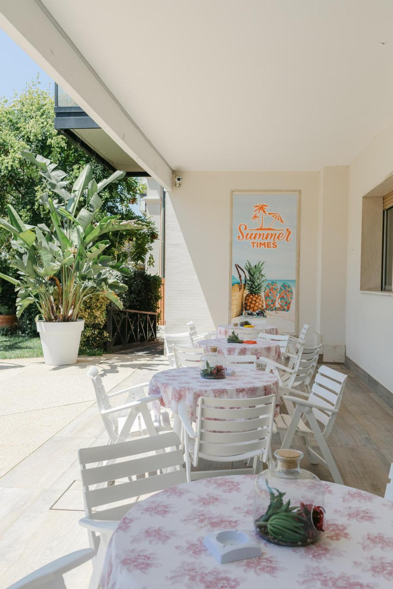 קאטוליקה Hotel Royal מראה חיצוני תמונה