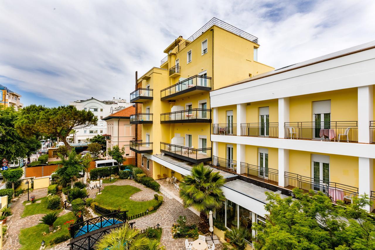 קאטוליקה Hotel Royal מראה חיצוני תמונה